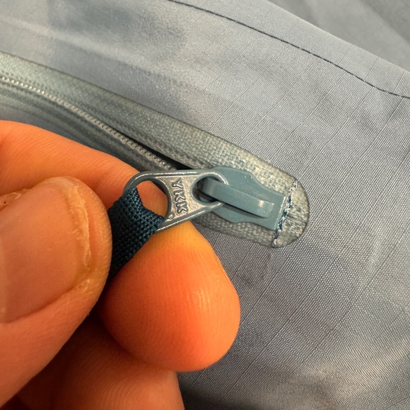 Arcteryx Zeta SL Jacket Women’s Size XS Goretex Shell Outdoor Rain Blue 2021 - Picture 3 of 8